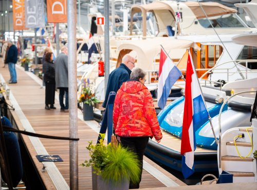 Motorboot Sneek opent de deuren voor Boot Holland-deelnemers